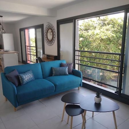 Le Yuka Apartment Saint-Francois  Bagian luar foto