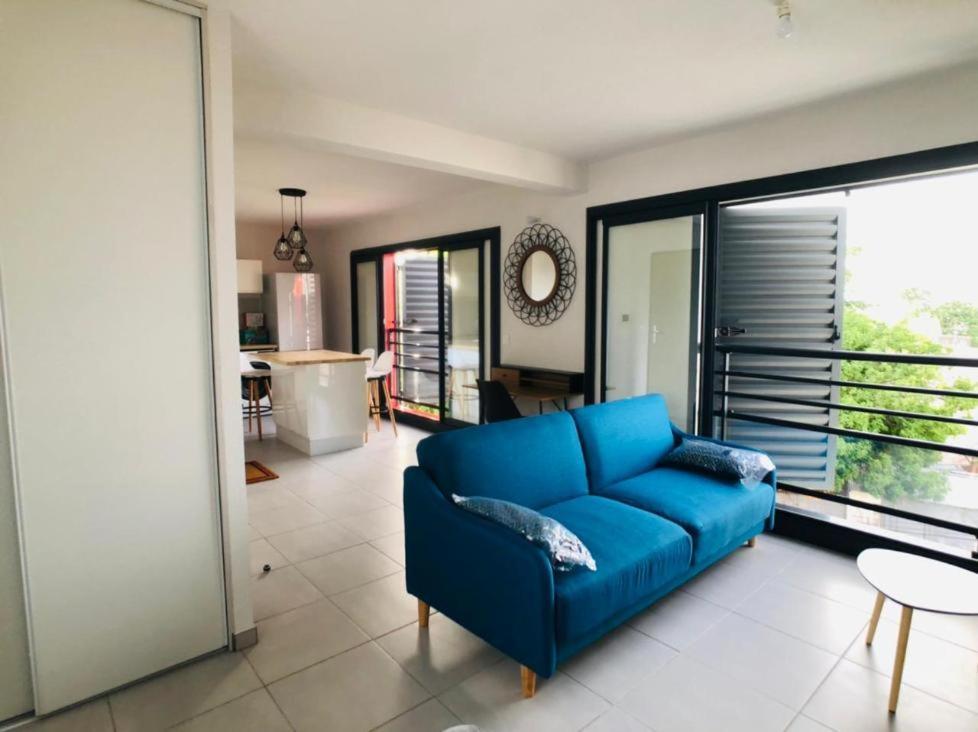 Le Yuka Apartment Saint-Francois  Bagian luar foto